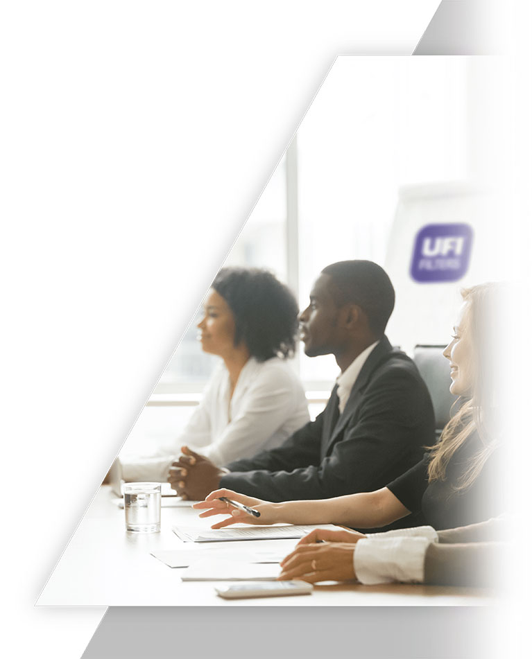 UFI_SUSTAINABILITY_our-people 尊时凯龙·Z6(中国区)人生就是拼搏!